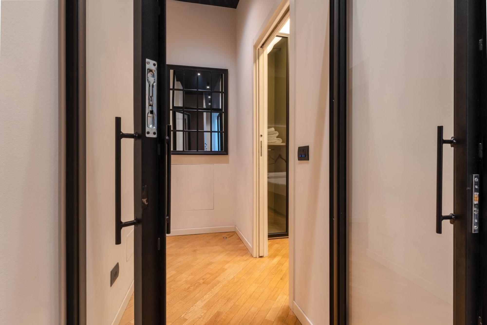 Moscovapremiumapartment In Brera Milan Luaran gambar